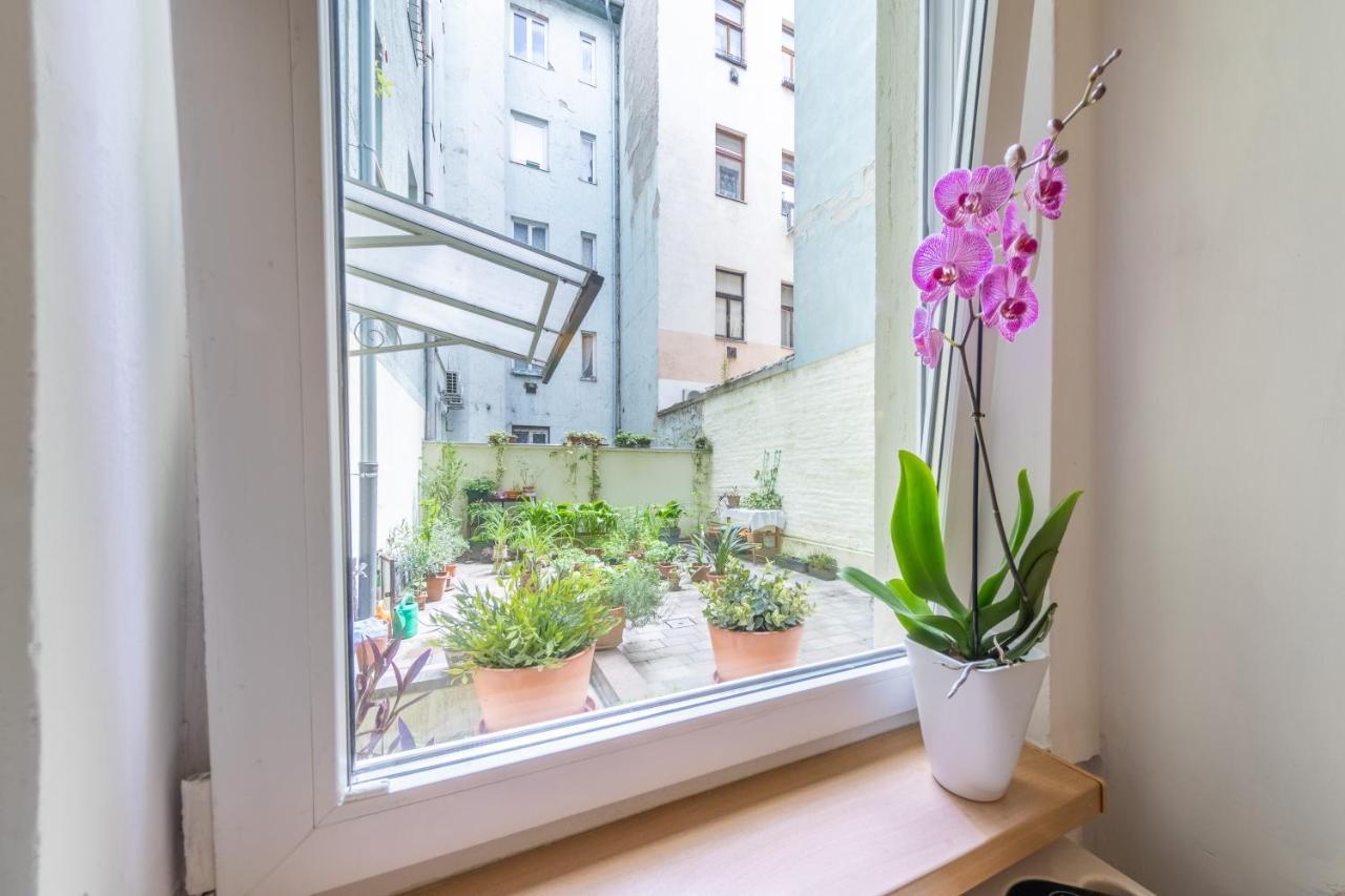 Margit Apartment Budapest Eksteriør bilde