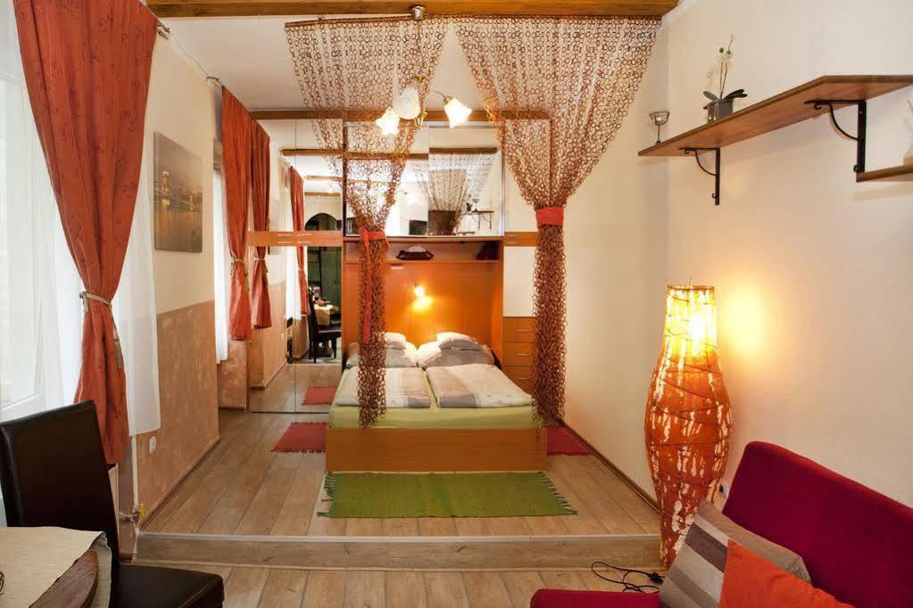 Margit Apartment Budapest Eksteriør bilde